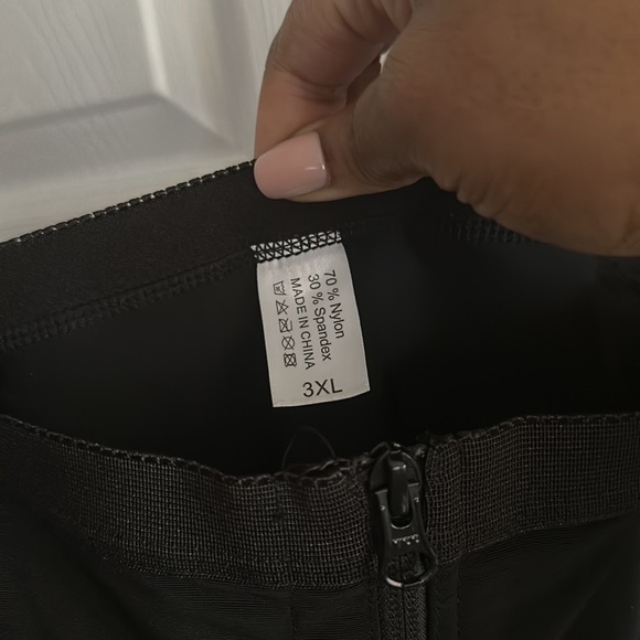 No Waist Allowed | Everyday Waist Slimming Shapewear with Straps - Picture 15 of 15